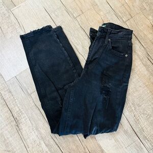 NWT Women's Super High-Rise Tapered Black Distressed Jeans ‎ Size 00 / 27"